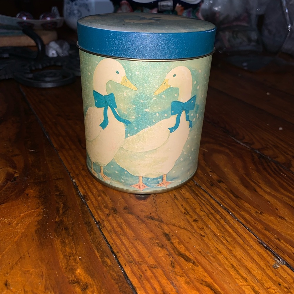 Duck Tin